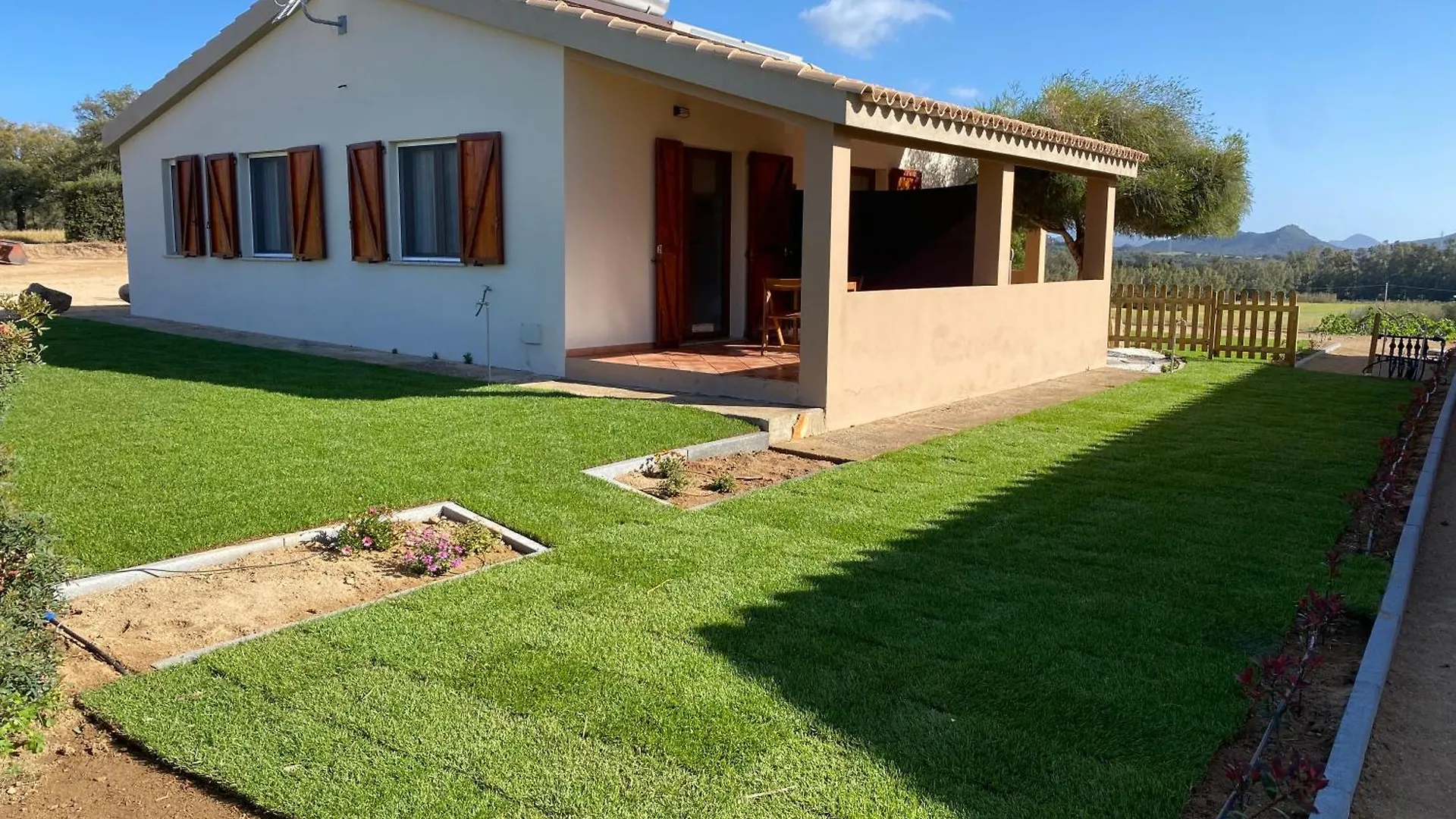 La Collina: Il Tramontos kontakt